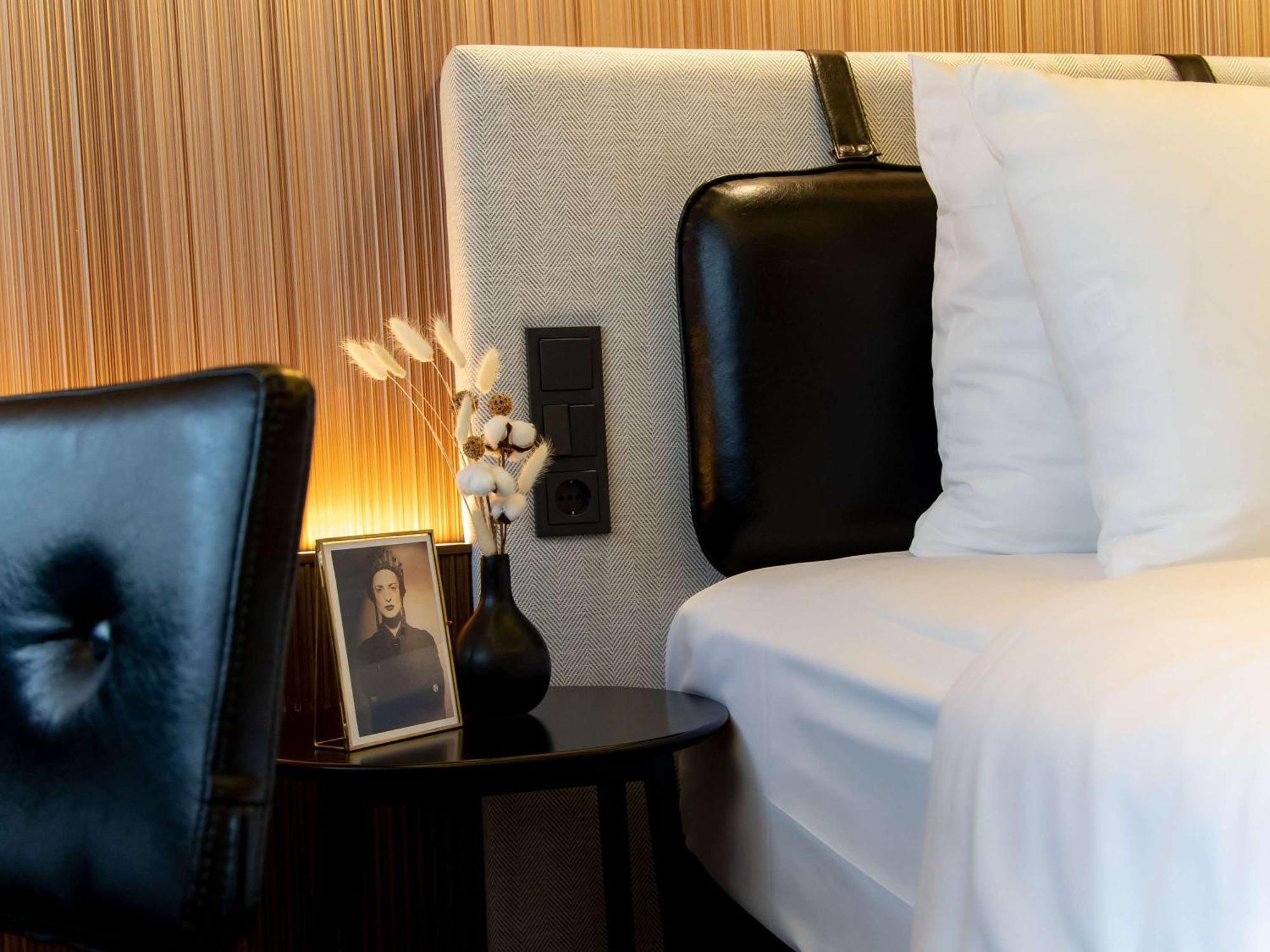 Muze Hotel Dusseldorf - Handwritten Collection מראה חיצוני תמונה